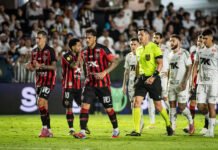 ‘Merecemos sair com os três pontos’, declara Lucas Halter após Vitória superar Santos pela Séria A do Brasileirão