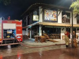 Criança de três anos morre carbonizada após incêndio em distrito turístico no litoral norte da BA; caso é investigado