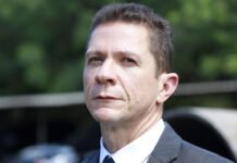 ‘Asfixia financeira é viés das ações’, fala o delegado-geral da Polícia Civil após a operação contra o Comando Vermelho