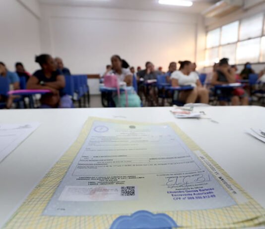 Sidelicia, Tetezinha e Aladim: os nomes mais inusitados já registrados na Bahia que o IBGE mostra no Censo 2022; veja