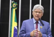 Deputado federal do PSOL reapresenta velho projeto que inclui a palavra ‘Amor’ na bandeira do Brasil; veja