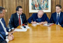 Lula assina decreto que muda regras do vale-refeição e alimentação e cria teto para taxas