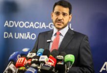 STF: Messias se diz honrado com indicação e que buscará demonstrar ao Senado que reúne requisitos para função