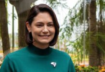 Michelle Bolsonaro nega que cozinheira de Jair Bolsonaro seja paga pelo PL; profissional é de extrema confiança