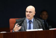 Moraes diz que prints de mensagens de Vorcaro no dia da prisão do banqueiro ‘não constam como direcionadas’ a ele