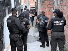 Adolescente suspeito de ameaça, apologia ao nazismo, abuso sexual e maus-tratos é alvo de mandado na Bahia