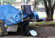 Bahia e Ceará concentram mais de 30 mil pessoas em situação de rua, aponta levantamento de observatório