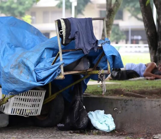 Bahia e Ceará concentram mais de 30 mil pessoas em situação de rua, aponta levantamento de observatório