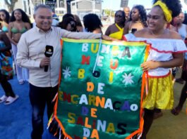 Festival de Salinas 2025 valoriza a cultura popular com apresentações de samba raiz e movimenta espaço da festa