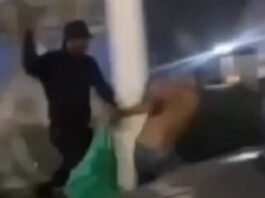 Ambulante é agredido por seguranças do ferry-boat
