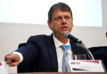 Tarcísio defende ‘mudanças radicais’ na legislação e fala em adoção de prisão perpétua: ‘Não acho nenhum absurdo’