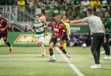 Vitória arranca empate contra o Palmeiras e soma ponto importante na luta contra rebaixamento no Brasileiro