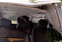 Kombi escolar capotou na zona rural de Jaguaripe e deixou três estudantes feridos; pais alegaram falhas mecânicas e prefeitura diz que todos passam bem