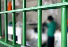 Suspeito de chefiar facção na Bahia é transferido para cela individual por determinar execuções e gerenciar tráfico