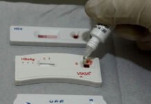 ‘Pior do que viver com HIV é não saber que vive com o vírus’, alerta infectologista; veja situação no Brasil