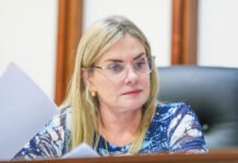 Alba: Ivana Bastos defende as urgências de empréstimos do governo e minimiza conflito em aprovação do Planserv; veja