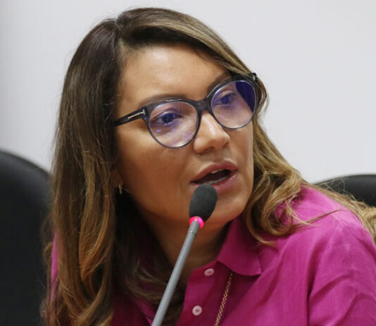 Janja faz desabafo sobre feminicídio e fala da morte de Tainara: ‘Não é um fato isolado e é um retrato cruel de violência’