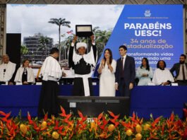 Jerônimo Rodrigues se torna primeiro governador da Bahia a receber título de Doutor Honoris Causa pela Uesc