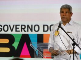 Jerônimo Rodrigues decreta ponto facultativo no Natal e Ano-Novo para servidores estaduais da Bahia; veja