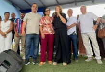Salinas inaugura novo estádio municipal e celebra avanços no esporte e lazer; veja o que diz prefeita professora Mara