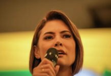 Michelle Bolsonaro se afasta do PL por orientação médica e evento no Rio é adiado para 2026