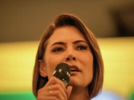 Aliados tentam ‘ressuscitar’ chapa com Tarcísio e Michelle; transferência de Bolsonaro é vista como uma ‘vitória’