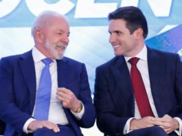Encontro entre Lula e Motta dá resultado e Câmara aprova PL que corta gastos tributários e eleva impostos sobre bets