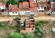 Três pessoas são presas e adolescente é apreendido em operação contra homicídios e tráfico de drogas na Bahia