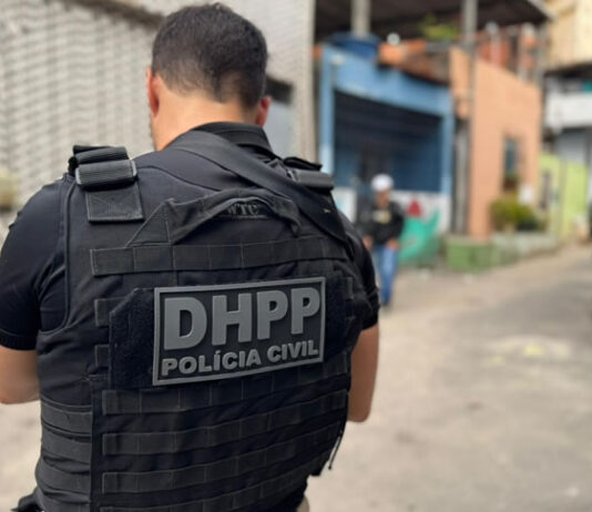 Estudo revela que a Bahia lidera mortes violentas e esclareceu apenas 14% dos homicídios; são 6 mil vítimas em 2023