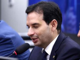 Com conversa vazada, deputado federal da Bahia atribuiu pauta da dosimetria a atraso de emendas parlamentares; veja