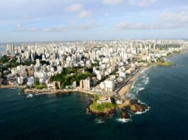 Salvador e cidade do Recôncavo se destacam em balanço nacional do IBGE sobre PIB dos Municípios 2022-2023