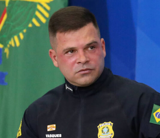 Silvinei iria do Paraguai para o Panamá com destino a El Salvador; ele foi preso por uso de documento falso