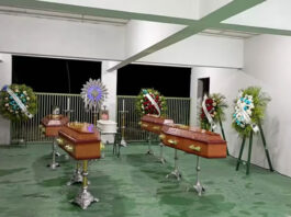 Cinco vítimas de batida entre carros na BR-101 que que terminou 11 mortos na Bahia são sepultadas no interior