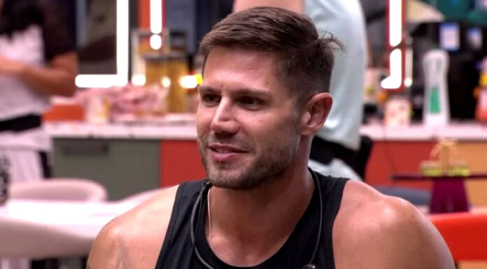 ‘Vem que te mostro a cobra’, dispara Jonas em proposta ousada no BBB 26 e sister reage após fala: ‘Ai que delícia’