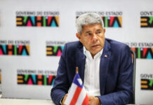 Jerônimo anuncia obras e cobra eficiência de prefeitos: ‘Não falta dinheiro’