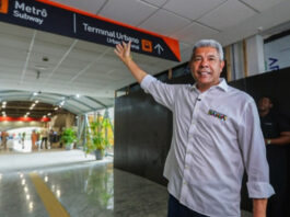 Jerônimo recebe chaves da nova Rodoviária e confirma início da operação em 20 de janeiro
