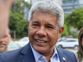 Governador afirma que confia em Félix Mendonça e espera um esclarecimento sobre operação da Polícia Federal; veja