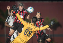 Início arrasador: Vitória se recupera no segundo tempo e vence o Remo por 2×0 na estreia da Série A do Brasileiro