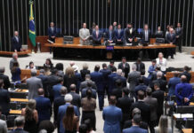 Câmara aprova PL antifacção, mas barra tributação de bets para financiar segurança pública; texto segue para sanção