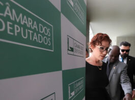 Moraes acolhe parecer da Procuradoria da República e arquiva inquérito contra Zambelli sobre obstrução de justiça