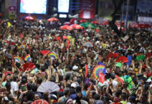 Confira a programação completa e ordem dos trios nos principais circuitos neste sábado de carnaval em Salvador