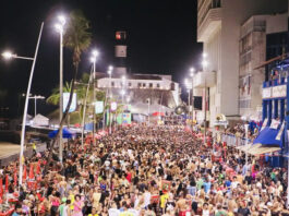 Carnaval da Bahia bate recorde em 2026 com 3,8 milhões de turistas no estado e mais de R$ 8 bilhões em receita; confira