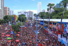 Fique por dentro da programação e ordem dos trios nos principais circuitos do Carnaval de Salvador 2026; veja