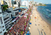 Carnaval 2026: confira aqui a programação completa do Circuito Dodô (Barra/Ondina); entre os destaques confirmados estão Bell Marques, Ivete Sangalo e Léo