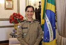 Veja quem é primeira mulher promovida ao posto de coronel da Polícia Militar da Bahia e com 32 anos de atuação