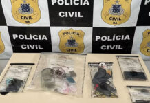 Investigado por gerenciar organização criminosa foi preso durante operação em Santo Antônio de Jesus; material apreendido foi apresentado na 4ª COORPIN