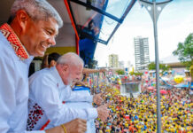Justiça suspende gasto de R$ 6 milhões do governo da Bahia com camarote que recebeu Lula no carnaval baiano; confira