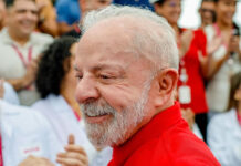 Lula fala sobre importância da verdade e sugere fazer um cafuné na mulher ou no marido antes de pegar o celular; veja