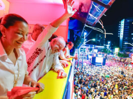 Deputado da Bahia acionou MPE e alega propaganda a Lula em apresentação de BaianaSystem no Carnaval de Salvador