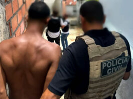 Trio suspeito de tráfico de drogas é preso em Santo Antônio de Jesus: eles foram flagrados com porções de maconha e cocaína no bairro Rádio Clube; confira